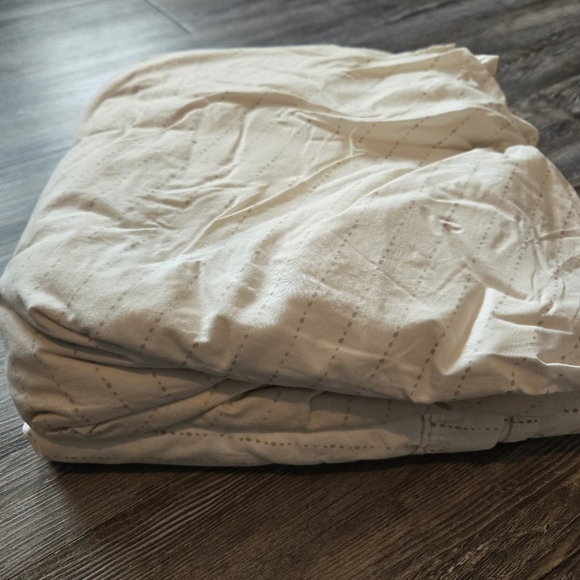 100% Organic Cotton King Bedding Set Fitted, Top Sheet & 2 Pilloe Cases - Picture 2 of 5